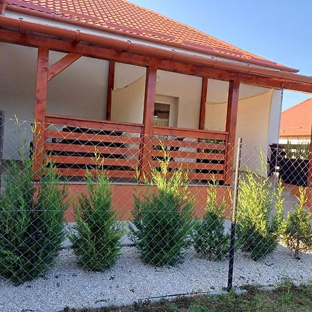 Mini Zoo Apartman Nagykanizsa Esterno foto