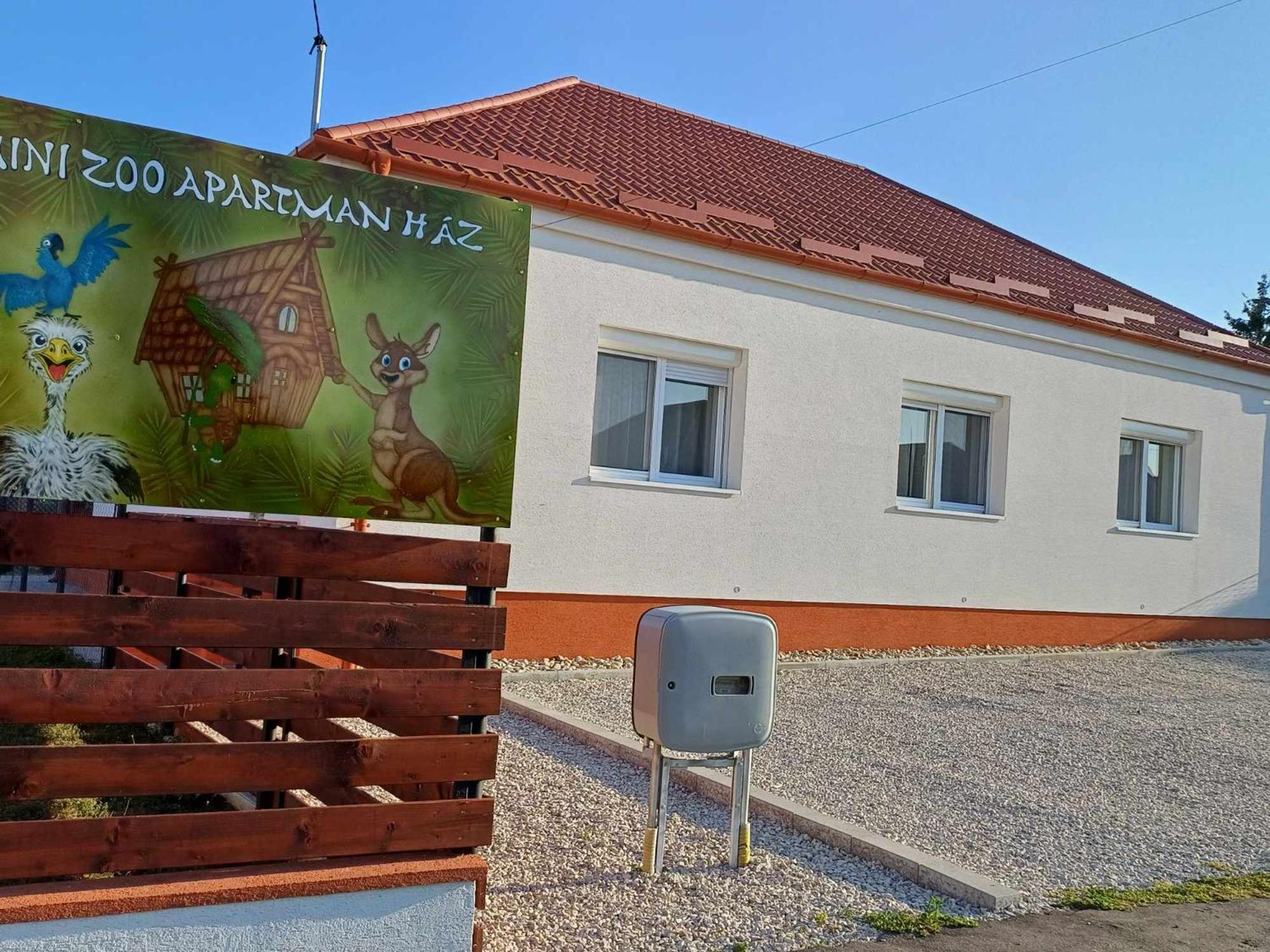 Mini Zoo Apartman Nagykanizsa Esterno foto